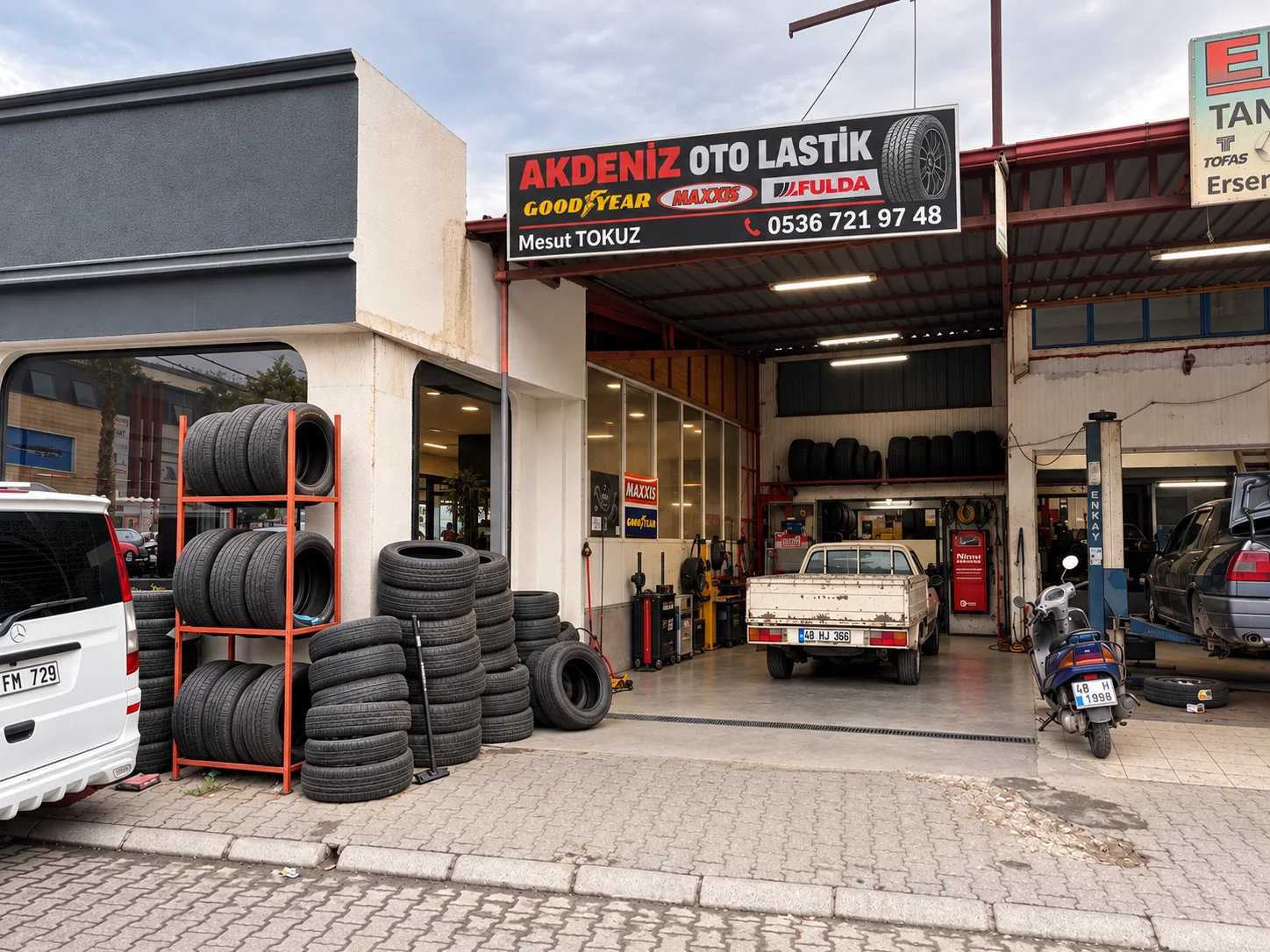 Akdeniz Oto Lastik Fethiye dış cephe